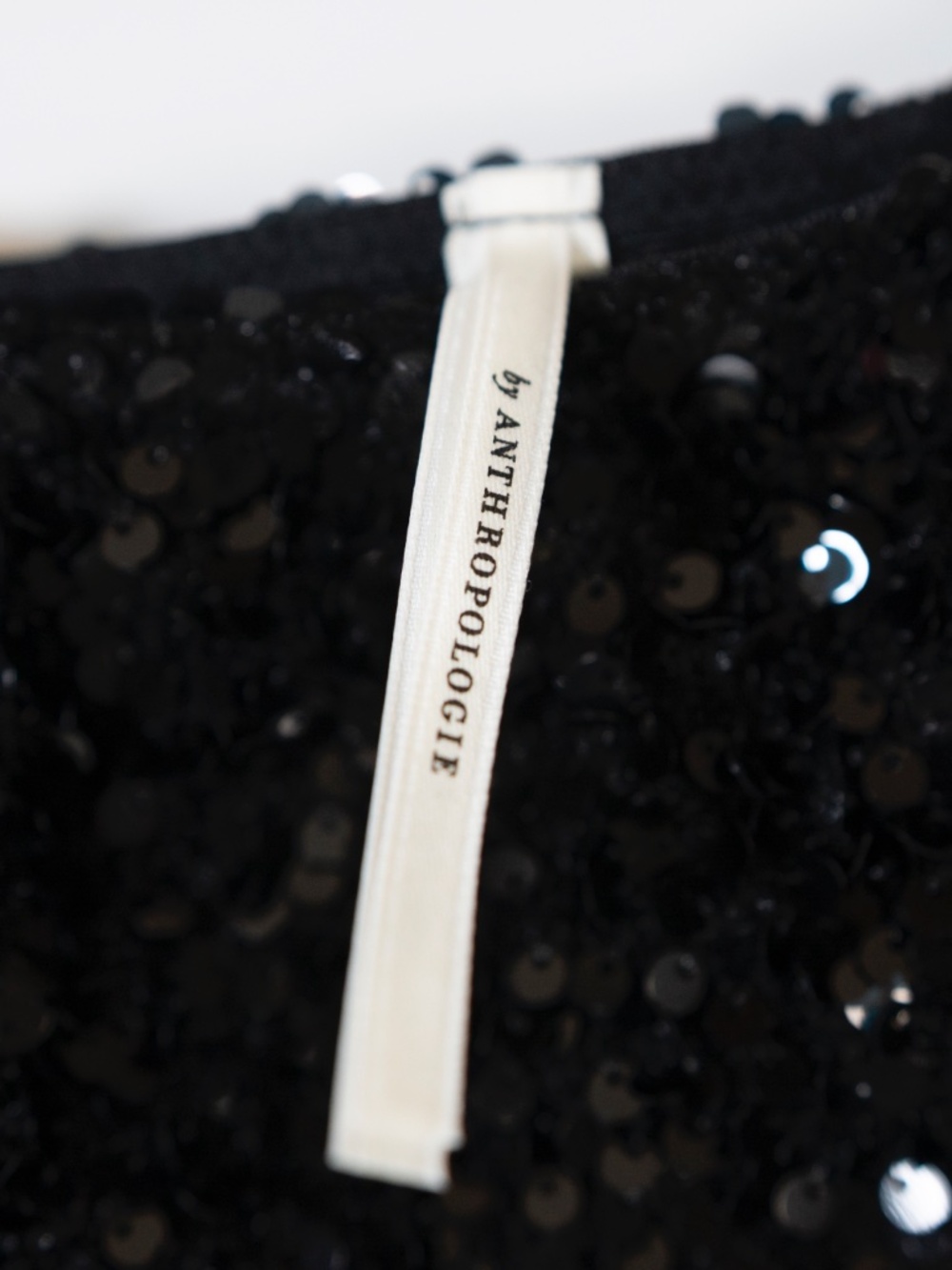 NEW Anthropologie Sequin Sparkle Velvet Velour Embellished Mini Hot Shorts Black - Picture 2 of 4